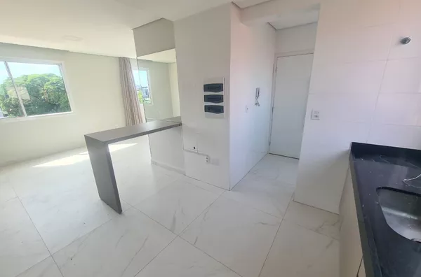 Excelente Apartamento de 3 Quartos com 3 Vagas no Bairro Itapoã! - Foto 4