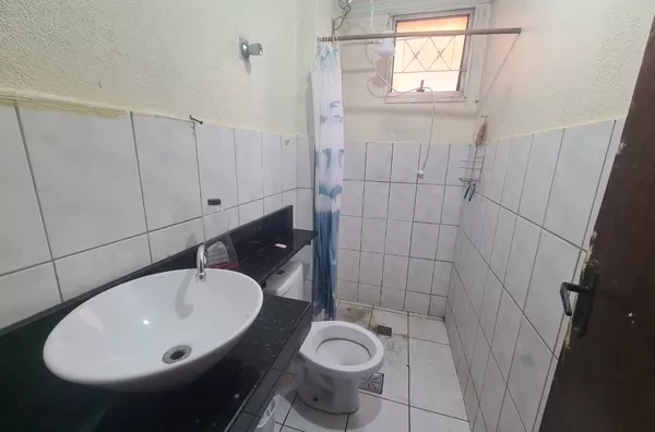 Oportunidade Investimento no Bairro Candelária: 3 Quartos com Preço de Ocasião! - Foto 4
