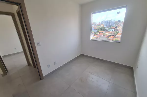 Cobertura de 3 Quartos com Suíte e Elevador em ótima localização no B. Copacabana - Foto 10