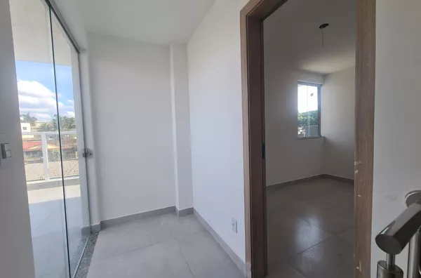 Cobertura de 3 Quartos com Suíte e Elevador em ótima localização no B. Copacabana - Foto 23