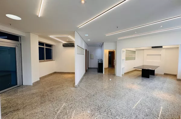 Sala / Andar Comercial de Prestígio à Venda — Edifício Vivaldi, Lourdes (BH) - Foto 2