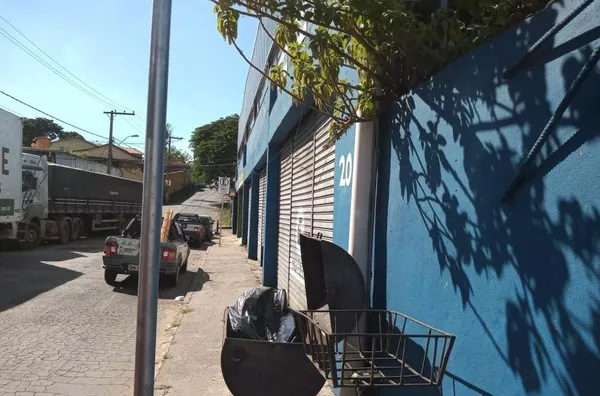 Galpão no bairro Satélete - Foto 2