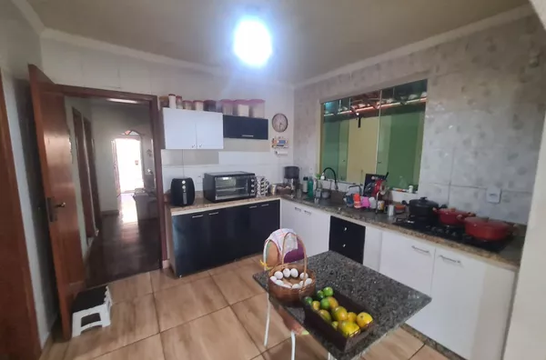 Casa Linear de 5 Quartos, 4 vagas, com Lazer Completo e Lote de 566m² no Bairro Céu Azul - Foto 15