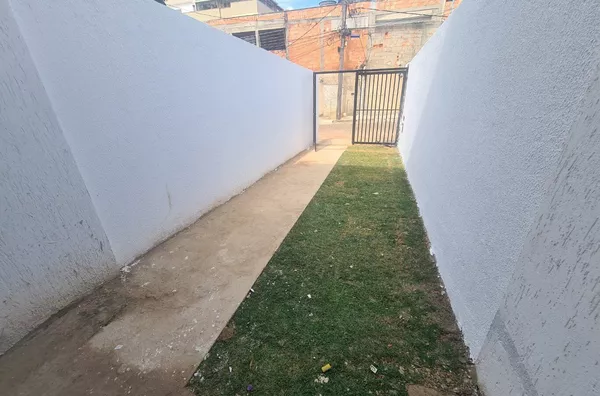 Casa para venda, 2 quarto(s),  Lagoinha Leblon (venda Nova), Belo Horizonte