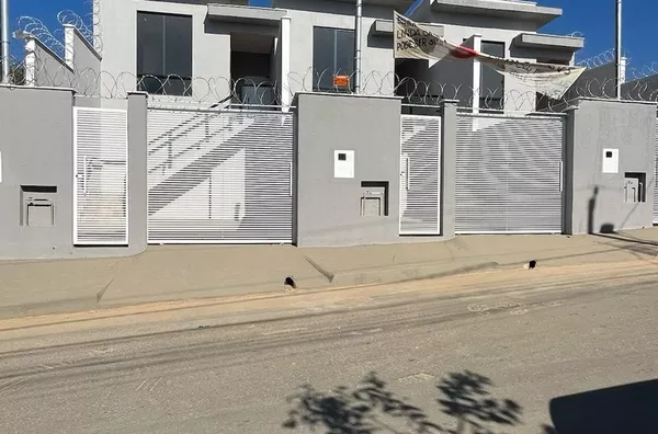 casa 3 quartos independente em são josé da lapa - Foto 1