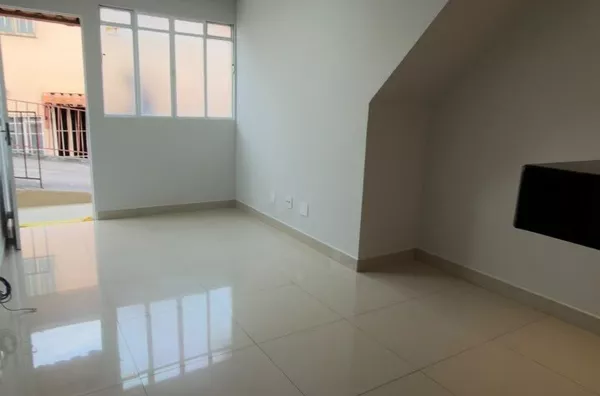 Casa 3 Quartos ao Lado da Estação Venda Nova - Foto 10