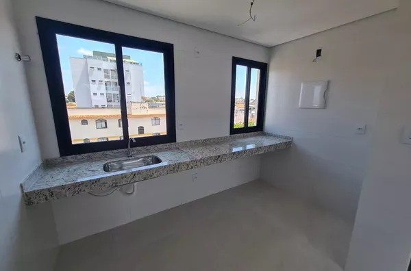 Cobertura de 2 Quartos em Santa Mônica: Conforto e Vista Privilegiada - Foto 4
