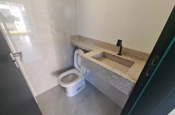 Linda Casa Independente de 3 qtos em ótima localização no B. Itapoã - Foto 6