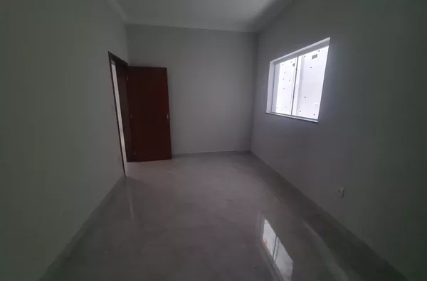 Excelente Oportunidade: Casa à Venda com 2 Quartos no Bairro Europa! - Foto 12