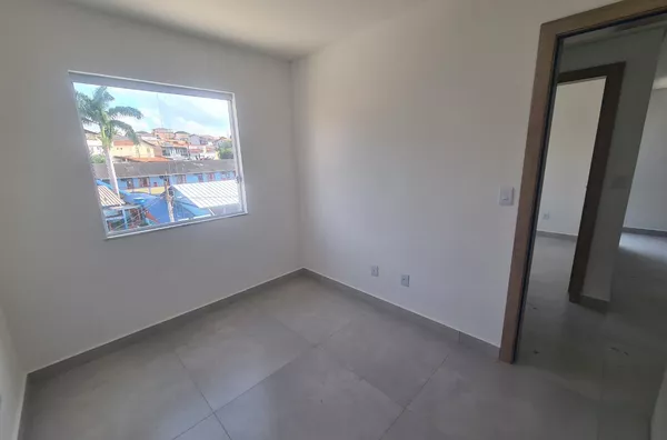Cobertura de 3 Quartos com Suíte e Elevador em ótima localização no B. Copacabana - Foto 17