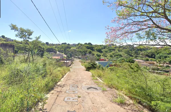Terreno de esquina de 300 metros para venda,  São Miguel, Matozinhos - Foto 4