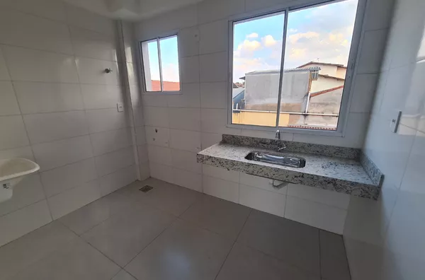 Apto de 2 qtos em ótima localização no Bairro Santa Mônica - Foto 3