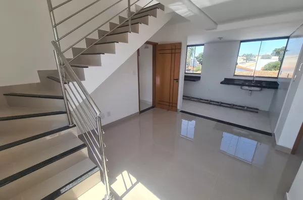 Cobertura Exclusiva de 2 Quartos no Bairro Copacabana! - Foto 3