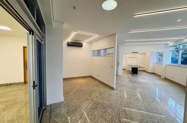 Sala / Andar Comercial de Prestígio à Venda — Edifício Vivaldi, Lourdes (BH) - Foto 6