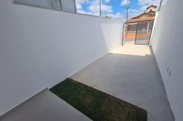 Casas Duplex com Acabamento de Primeira no B. Copacabana