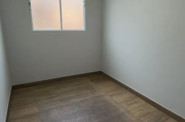 Casa 3 Quartos ao Lado da Estação Venda Nova - Foto 13