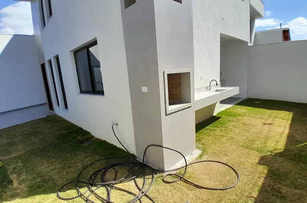 Casa de Alto Padrão 3 qtos no Bairro Planalto: Requinte e Conforto em um Só Lugar! - Foto 5