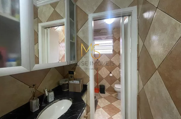 Casa para venda, c/ 3 dorms, quintal com churrasqueira e garagem coberta p/ 2 carrosJardim Petrópolis, Cotia - Foto 5