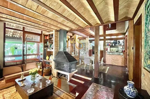 Casa á Venda com 3 dormitórios sendo 1 suíte com closet  por 1.750.000,00 na Fazendinha - Granja Viana - Foto 6