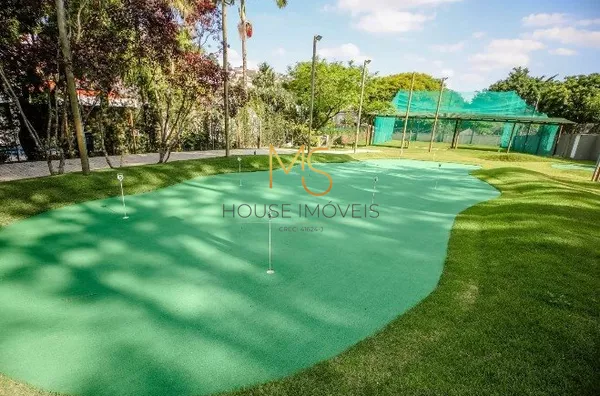 Mini golf