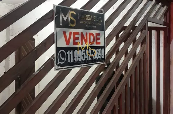 Casa para venda,  com 3 dorms, 2 banheiros, 2 quintais, garagem, no Jd Bussocaba, Osasco