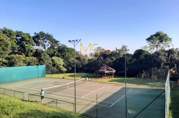 Condomínio Golf Village