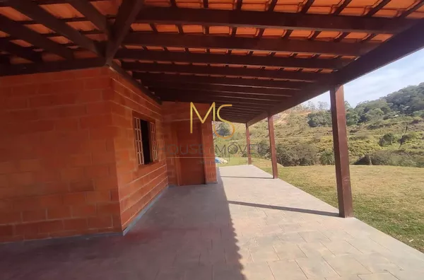 Chalé para venda com 1000m2  de terreno, piscina e churrasqueira, no Condominio Quintas do Barão, Mairinque - Foto 4