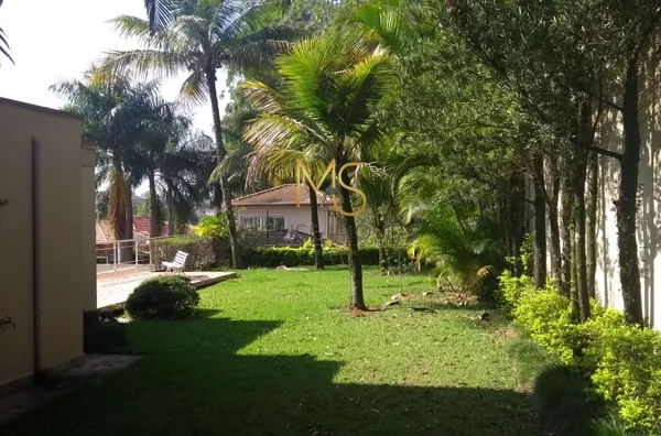 Belíssima casa em condomínio fechado de alto padrão para venda, três suítes, no Residencial Tamboré 1, em Barueri, SP - Foto 4