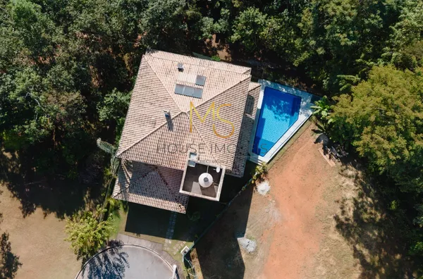 Casa para venda toda avarandada,  com 3 dormitórios, sendo uma suíte, sala super espaçosa, piscina, localizada no Condomínio Lago do Sol, Quinta Dos Angicos, Cotia - Foto 2