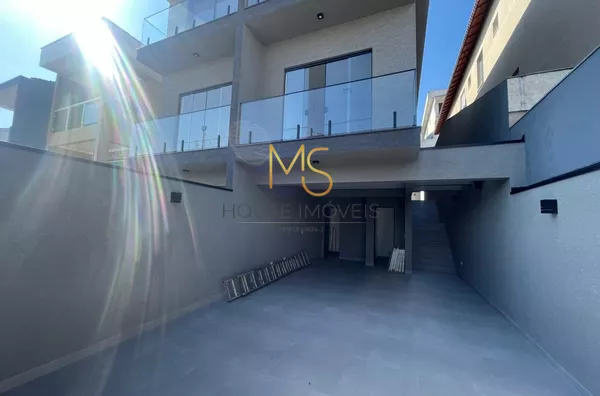 Casa para venda,  com 3 suítes, quintal, garagem p/ 3 carros, localizada no Bussocaba, Osasco - Foto 1