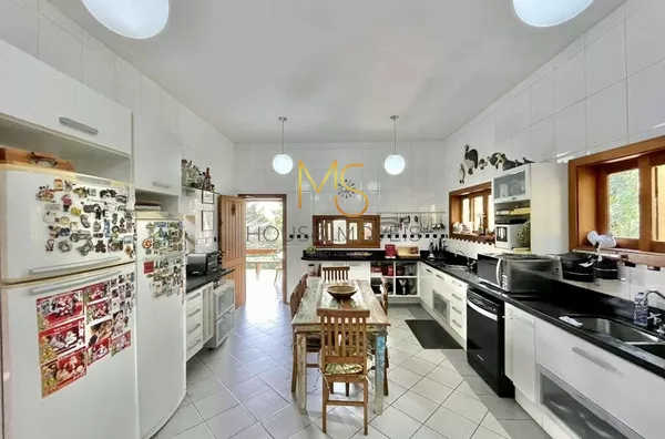 Casa para venda, 4 suíte(s),  Vilarejo, Carapicuíba - Foto 3