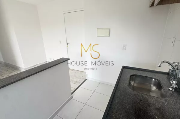 Apartamento para aluguel, com dois quartos, na Chácara Granja Velha, em Carapicuíba, SP - Foto 4