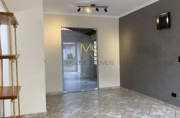 Casa para venda,  com 2 dorms,  quintal coberto e 2 vagas, no Jd Central , bem pertinho do  Centro de Cotia - Foto 6