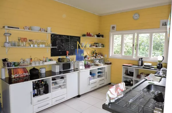 Casa para venda, 4 Dormitório(s), sendo 1 suíte por  1.150.000,00  Parque Das Artes, Embu Das Artes - Foto 6