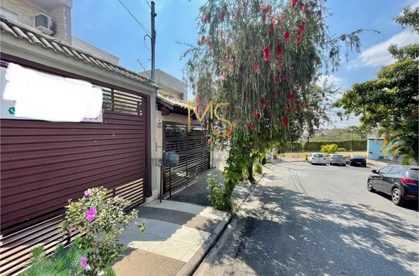 Casa para venda,  com 3 dorms, sebdo 1 suíte, lavabo, garagem coberta p/ 2 carros, localizado em rua sem saída em Novo Osasco, Osasco - Foto 2