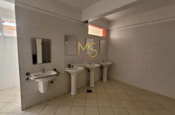 Vestiários masculino e feminino