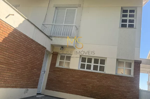 Casa a venda na Granja Viana com 3 dormitórios - Foto 1