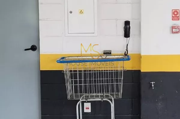 Carrinho de apoio às compras