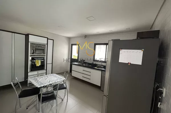 Casa em condomínio para venda, 4 quarto(s),  Granja Viana, Carapicuíba