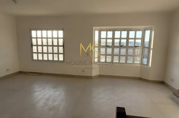 Casa reformada em condomínio fechado para venda, com 3 quarto(s), na Chácara Pavoeiro, Cotia, SP