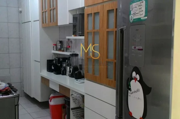 Casa para venda, com 2 quartos, na Chácara Canta Galo, em Cotia, SP - Foto 2