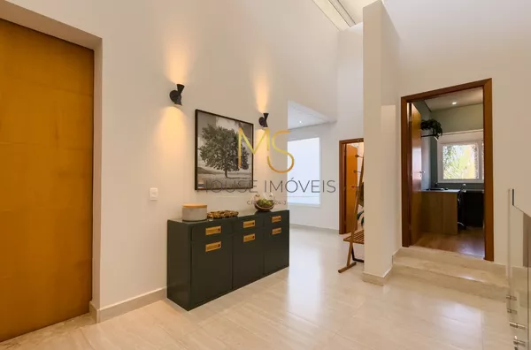 Casa maravilhosa com quatro suítes, para venda, no Condomínio Reserva do Moinho, na Fazendinha, Carapicuíba, SP