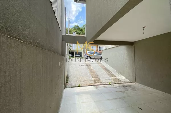 Sobrado Novo com 3 Dorms (1 Suíte), Quintal e 2 Vagas – Excelente Acabamento! - Foto 2