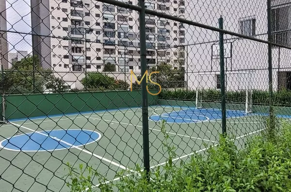 Quadra poliesportiva