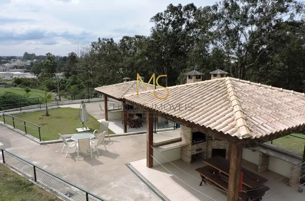 Área das churrasqueiras