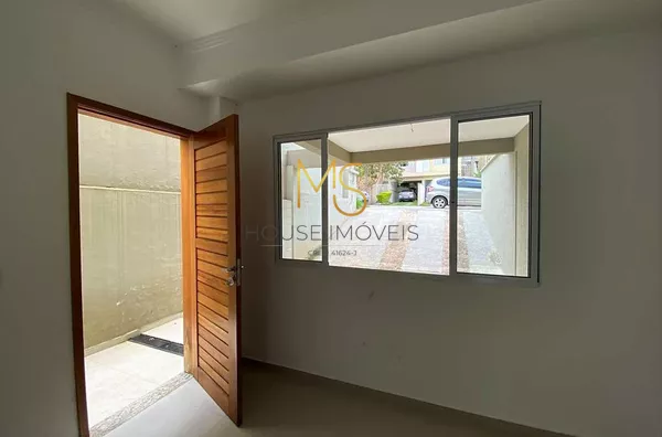 Sobrado Novo com 3 Dorms (1 Suíte), Quintal e 2 Vagas – Excelente Acabamento! - Foto 4