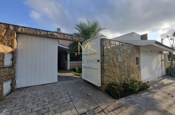 Casa em condomínio fechado com edícula no São Paulo II, Cotia - Foto 1