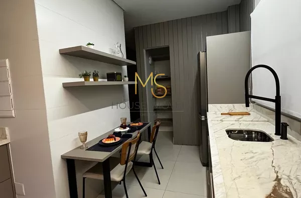 Casa a venda c/ 3 dorms, sendo 1 suíte, localizada dentro do Condominio Club Life, KM 36 da Raposo Tavares, Cotia