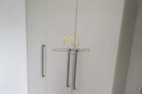 Quarto de empregada, transformado em despensa