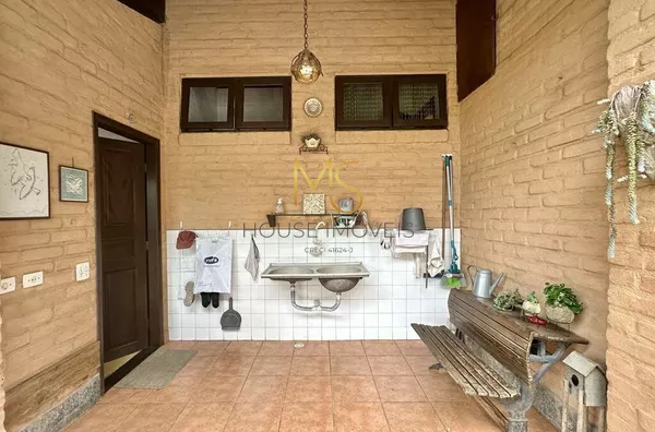 Área de serviço aberta